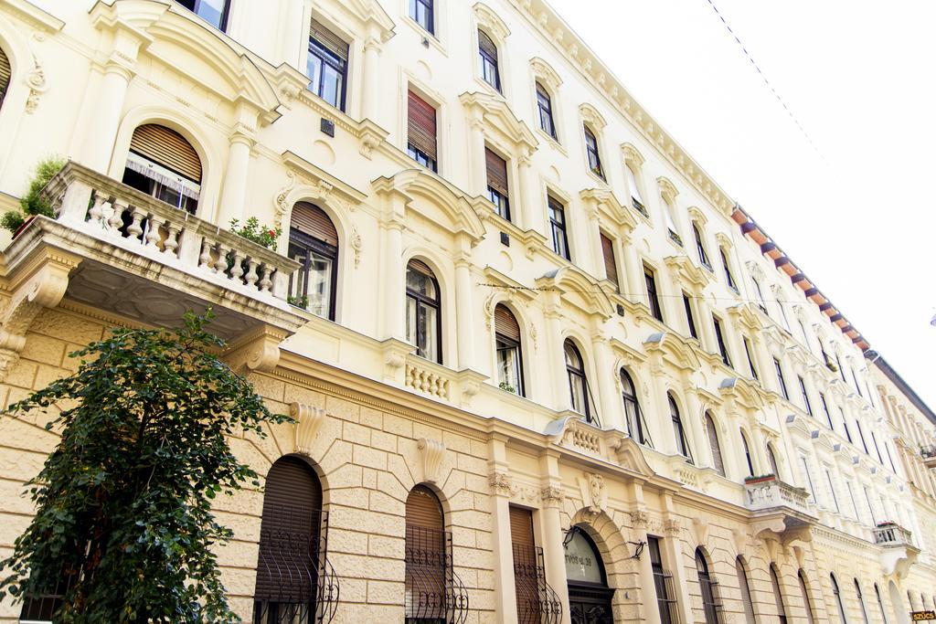 Eoetvoes Apartman Budapest Habitación foto